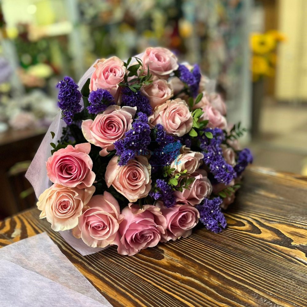 Букет цветов Десерт Букет цветов из: Розы